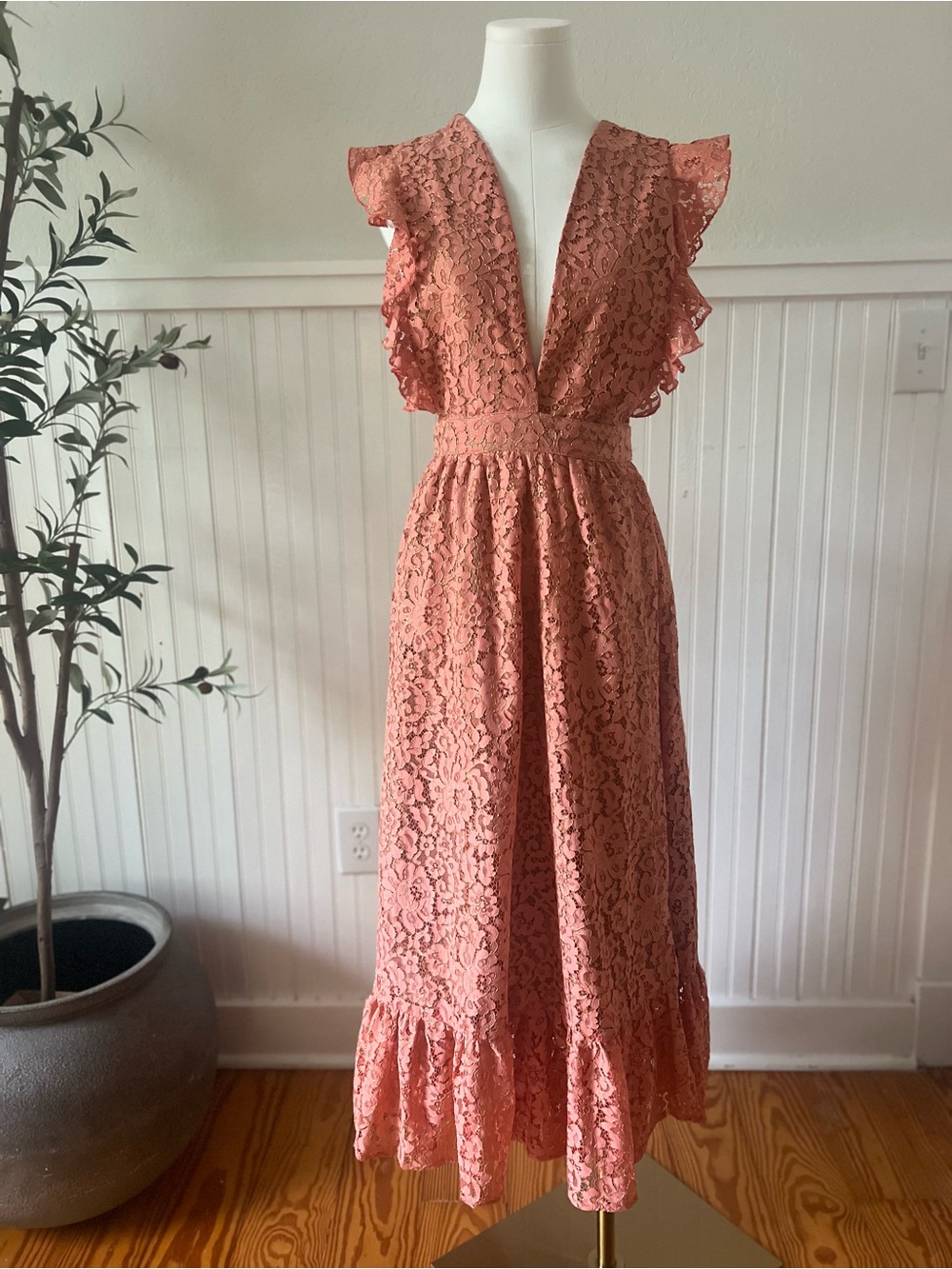 Revolve Majorelle‎ Mistwood Coral Maxi Wrap Dress Lace Flutter Sleeve Plunging M